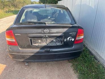 polica u gepeku za Opel Astra G od 1998. do 2009. god.
