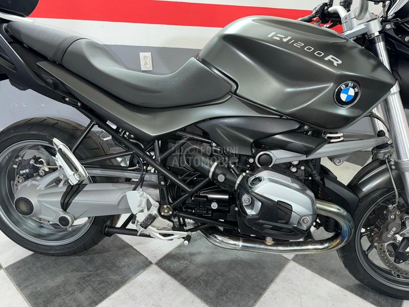 BMW R 1200 r  restajling