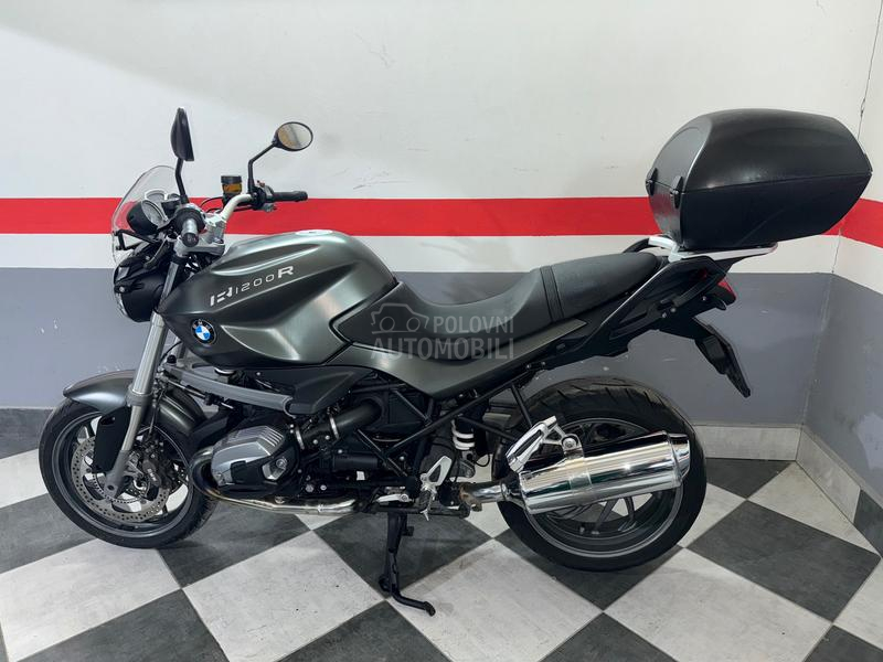 BMW R 1200 r  restajling