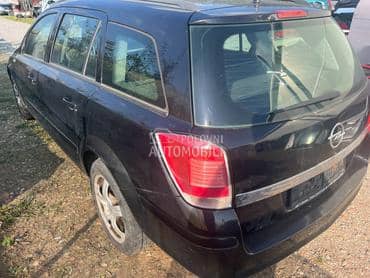 stop svetlo levo/desno za Opel Astra H od 2004. do 2009. god.