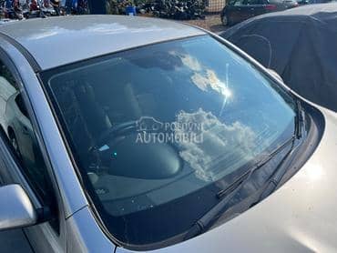 plastika ispod brisača za Nissan Qashqai od 2006. do 2013. god.