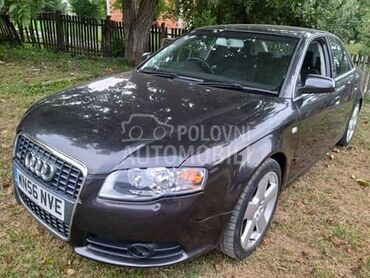 Audi A4 -  kompletan auto u delovima