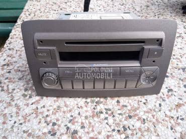 Cd radio za Lancia Musa