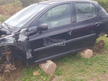 prednja leva vrata za Peugeot 206 od 2000. do 2007. god.