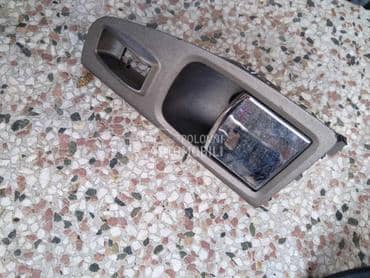 Unurtasnja brava vrata za Lancia Musa