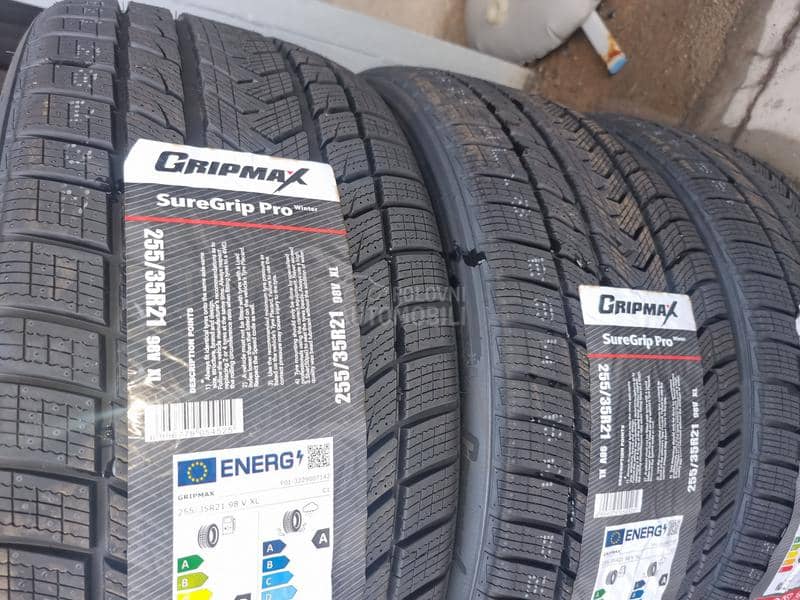 Gripmax 255/35 R20 Zimska