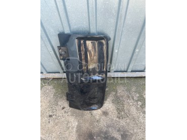 Poklopac za kuku u braniku za Audi Q5 od 2012. do 2016. god.