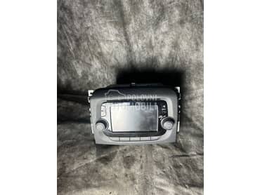 Multimedija za Fiat 500L