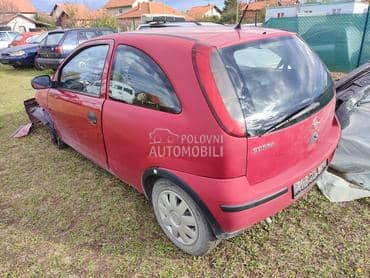 Opel Corsa C 1.0i 2004. god. -  kompletan auto u delovima