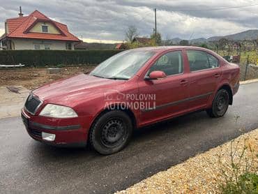 Škoda Octavia bkc -  kompletan auto u delovima