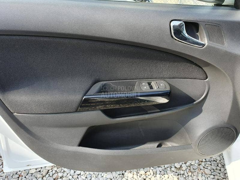 Opel Corsa D 1.3 CDTI COSMO
