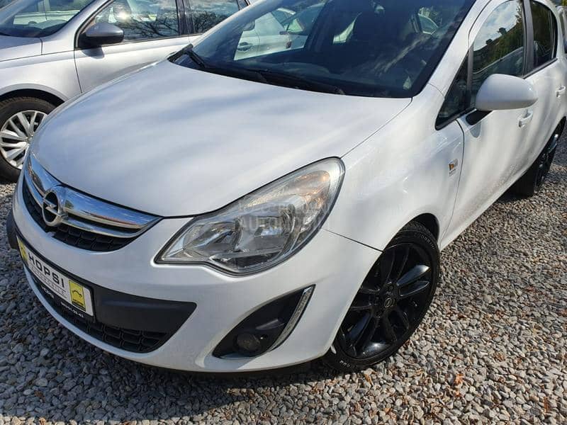 Opel Corsa D 1.3 CDTI COSMO