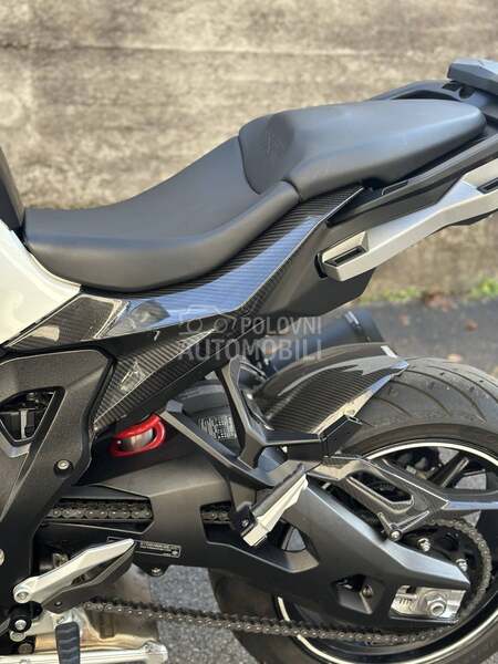 BMW S1000XR M Carbon