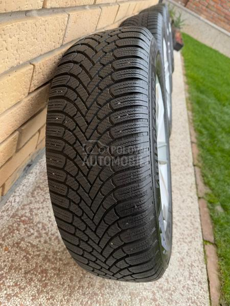 Bridgestone 215/65 R17 Zimska