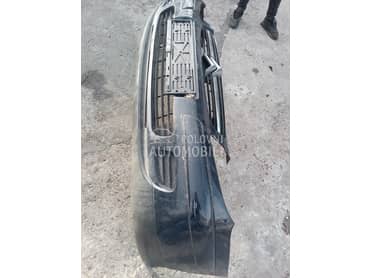 Branik prednji za Citroen C5 za 2003. god.