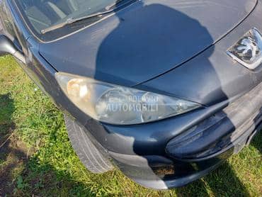 Far za Peugeot 207 od 2005. do 2012. god.