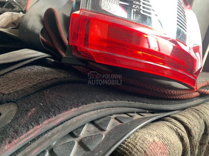 Malo osteceno vidi se na slici