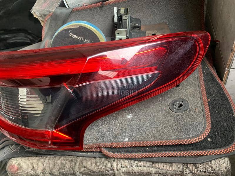 Malo osteceno vidi se na slici