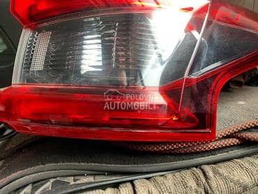 Malo osteceno vidi se na slici za Nissan Qashqai od 2018. do 2019. god.