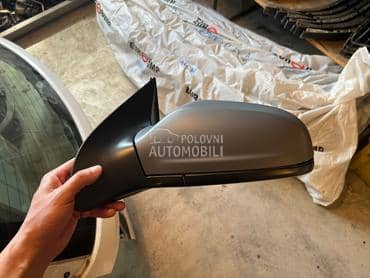 retrovizor staklo za Opel Astra H od 2004. do 2010. god.