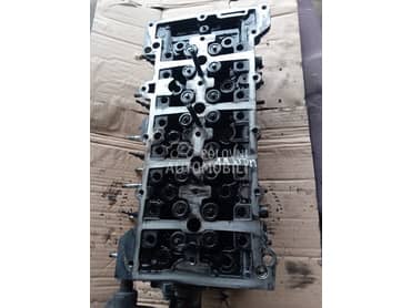 Glava motora 1,9.16V jtdm za Opel Astra H, Vectra C za 2006. god.