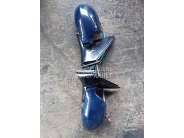 Retrovizori za Citroen C5 za 2003. god.