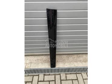 Lajsna na prednjim vratima za Audi Q5 od 2008. do 2012. god.