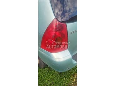 Stop svetla Pezo 307 sw za Peugeot 307