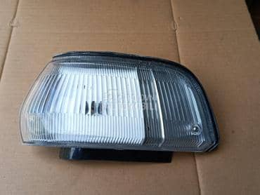 Leva blenda lažnjak za Toyota Corolla od 1988. do 1991. god.