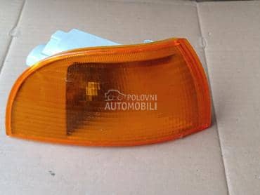 Desni žuti migavac za Fiat Punto od 1995. do 1999. god.