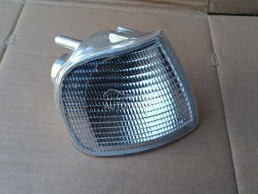 Desni beli migavac za Seat Ibiza od 1996. do 1999. god.