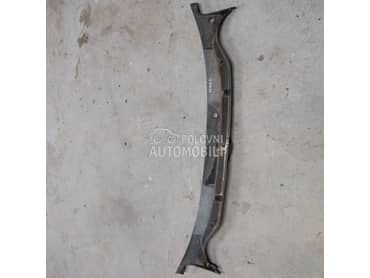 Rešetka šoferšajbne, brisaca za Škoda Fabia