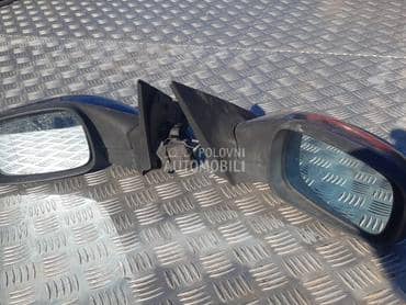 Retrovizor za Renault Laguna od 2001. do 2008. god.