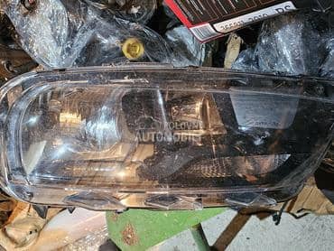 desni far za Citroen C4 Cactus