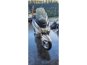Suzuki Burgman 250cc 98god