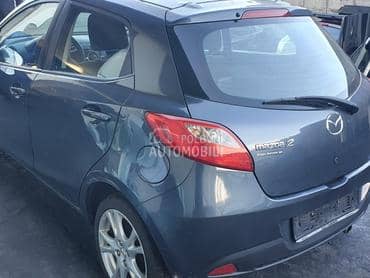 Delovi za Mazda 2