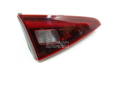 Farovi za Alfa Romeo Giulia od 2016. do 2023. god.