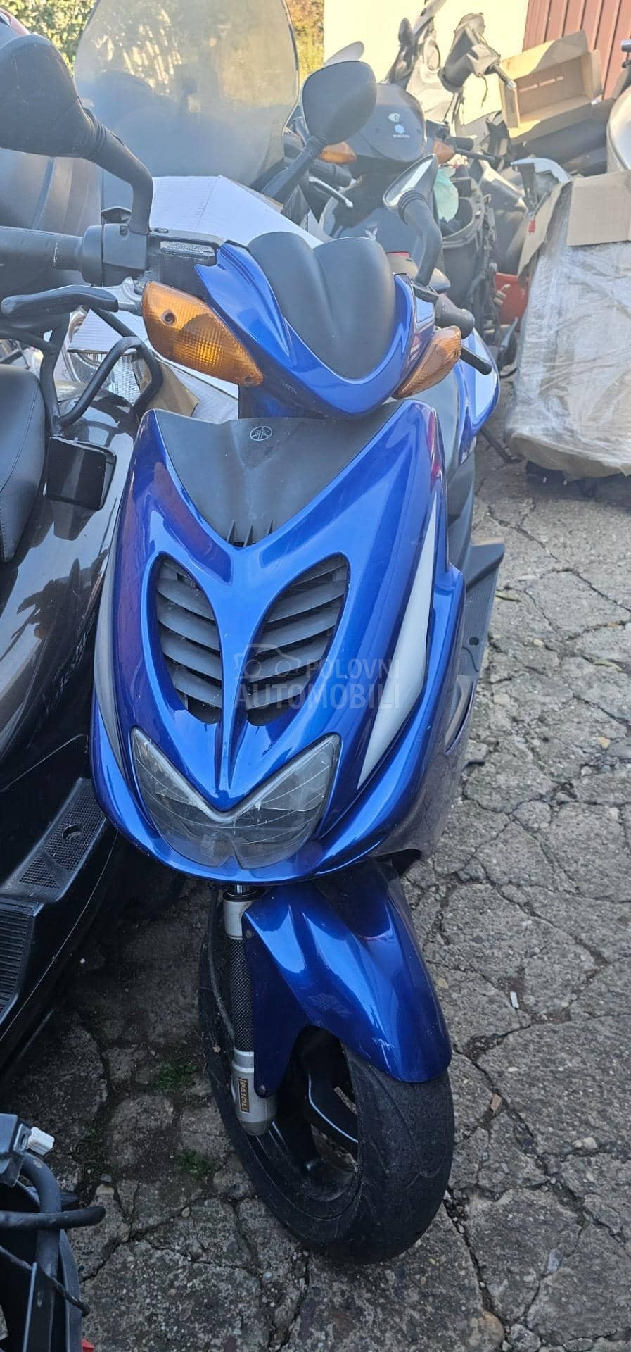 Yamaha Aerox 50cc Delovi i oprema za motore Polovni Automobili