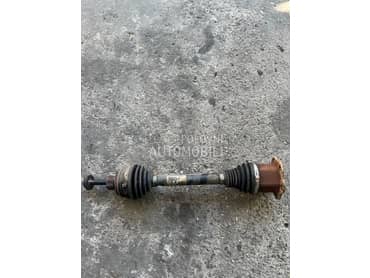 poluosovina 2.0 tdi   271 P za Audi A4