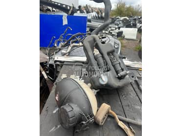 Posude vode za Mercedes Benz A Klasa, B Klasa, C Klasa