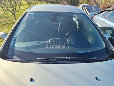 Šoferšajbna za Peugeot 407 od 2004. do 2008. god.