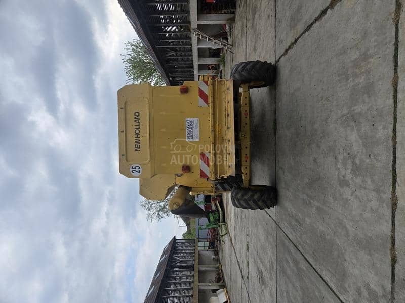 New Holland TC 56