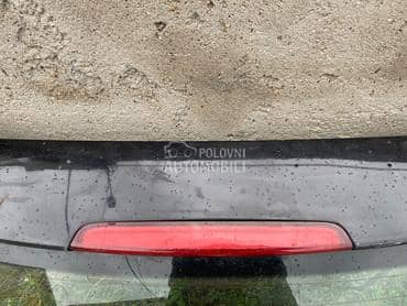 trece stop svetlo za Audi A3 od 2008. do 2012. god.