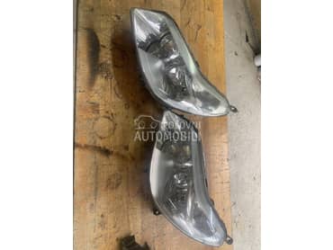 farovi za Citroen C5 od 2001. do 2007. god.