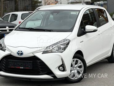 Toyota Yaris HYBRIDE BUSINESS
