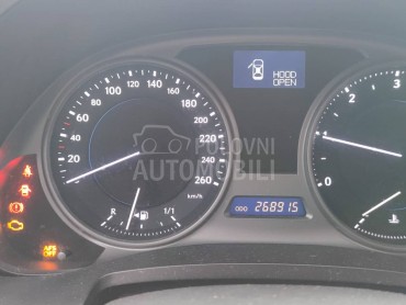 km sat za Lexus IS 220 od 2006. do 2013. god.