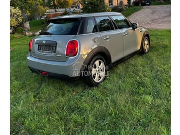 senzor za kisu za MINI One od 2010. do 2016. god.