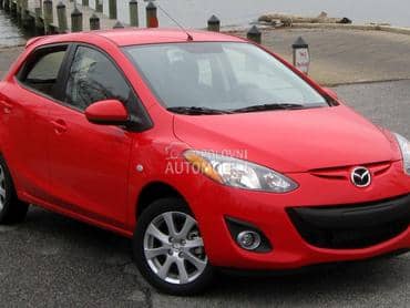 levi far za Mazda 2 od 2007. do 2014. god.