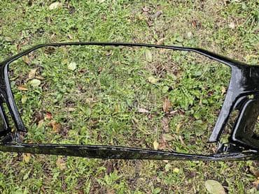 prednji branik 8y0 s line za Audi A3