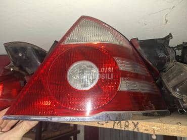 Stop lampa za Ford Mondeo od 2000. do 2006. god.